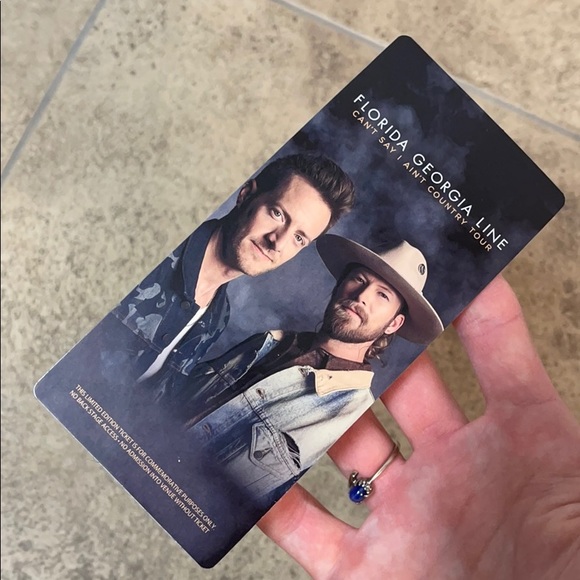 Florida Georgia Line 2019 Tour VIP gift bag set - Picture 4 of 9